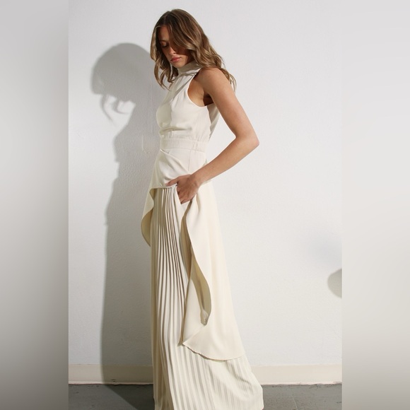 847. Hi Low Dressy Top and Pleated Pant Set in Beige - Picture 7 of 7